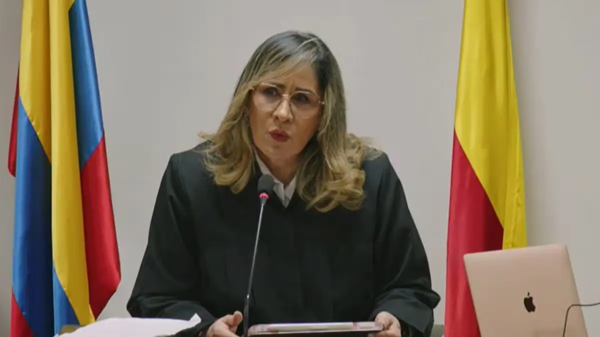 ¡Confidencial! La Inseguridad jurídica en Colombia bajo el gobierno Petro 3 Juez Sandra Heredia durante audiencia en el proceso judicial contra Álvaro Uribe Vélez.