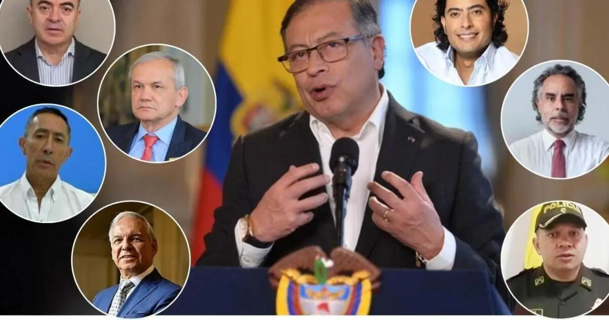 LA VORÁGINE Y EL PAISAJE 2 Gustavo Petro en alocución presidencial rodeado de retratos de funcionarios y aliados vinculados a la vorágine política en Colombia